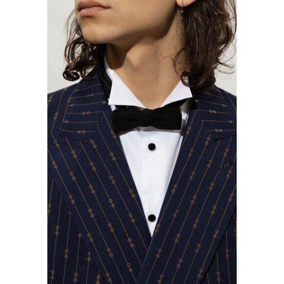 NWT GUCCI SILK BOW TIE BLACK 722316 - Picture 1 of 11